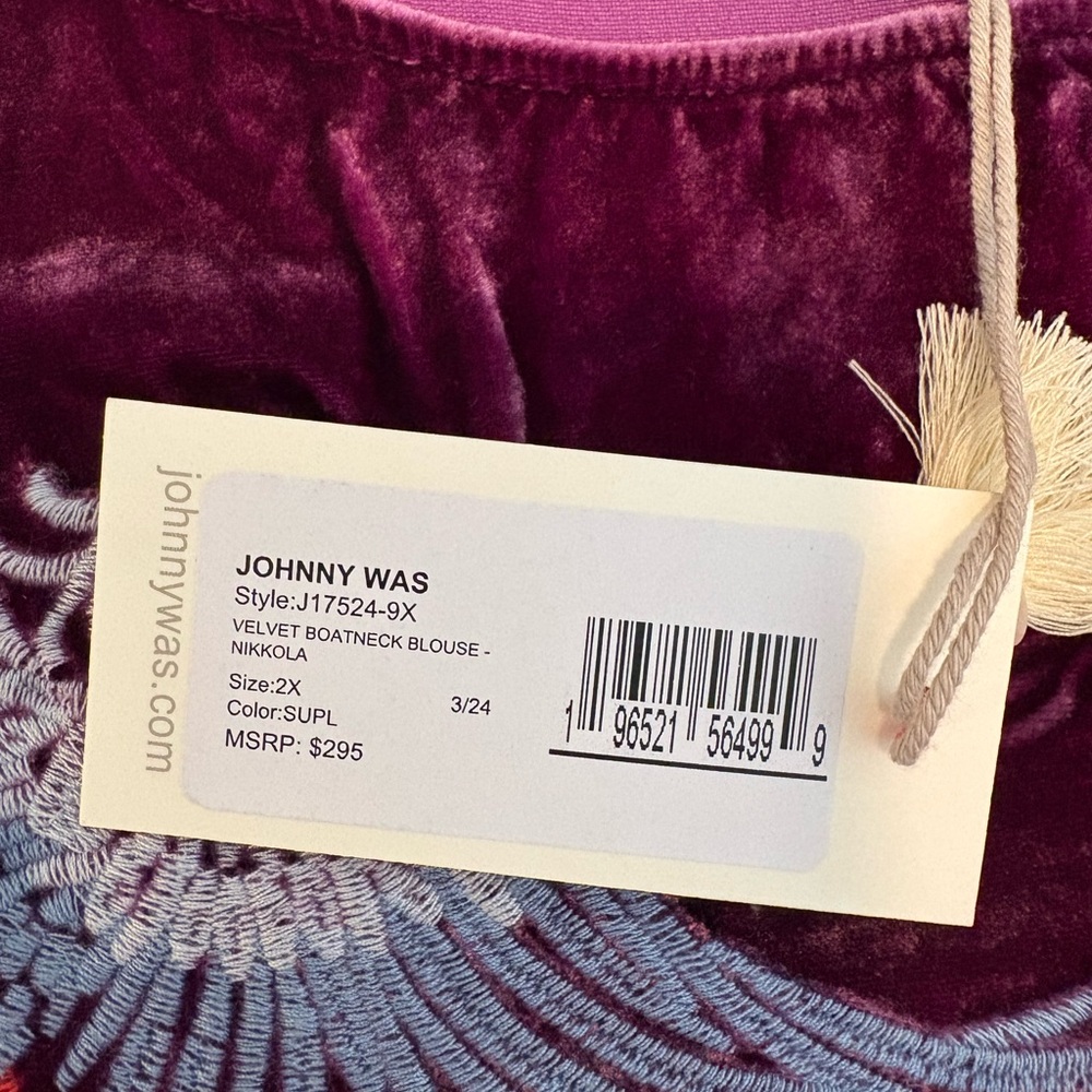 Johnny Was NWT
VELVET BOATNECK BLOUSE - NIKKOLA, 2X - Picture 9 of 11